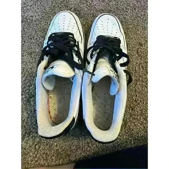 Nike Air Force 1, AF-1 ‘82, good condition, men’s size 9, black & white - Picture 8 of 9